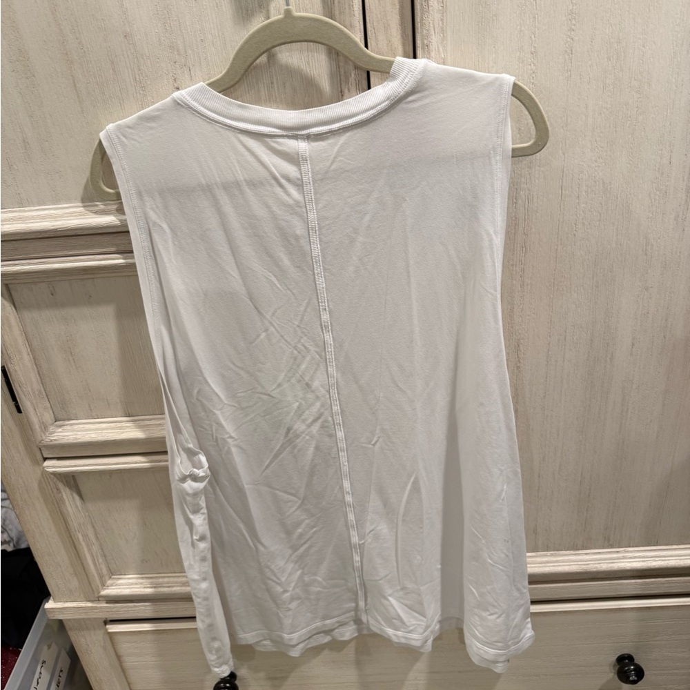 Lululemon All Yours Crew Tank White Size 18 - Picture 2 of 2